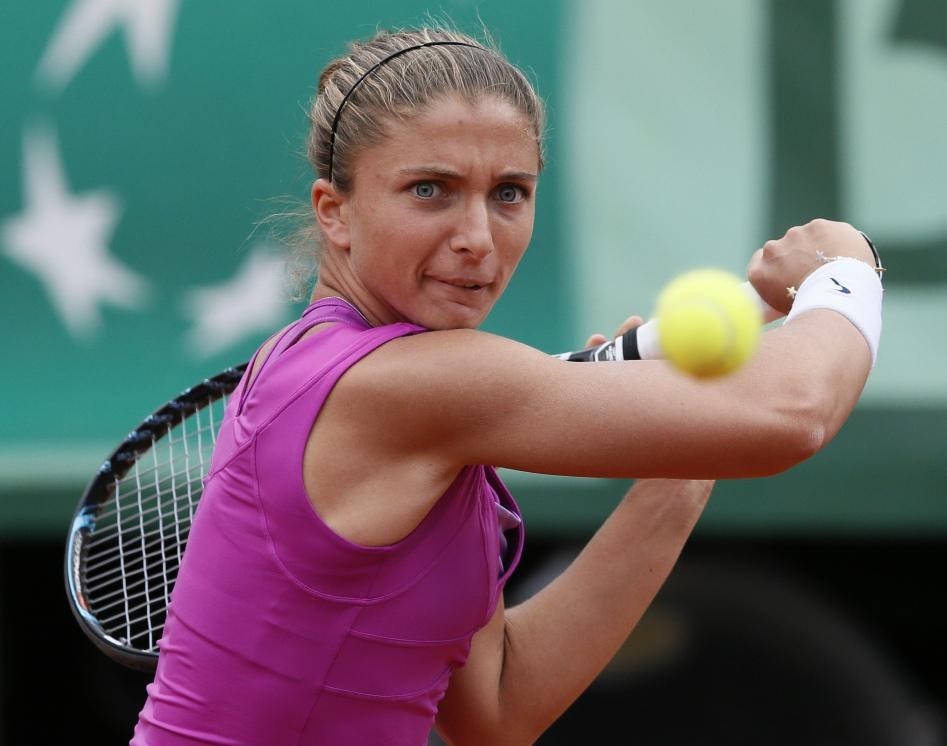 表现起伏更 表现起伏更